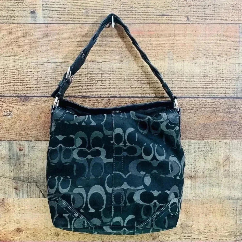 Coach Optic Signature Chelsea Hobo Bag - Picture 3 of 8